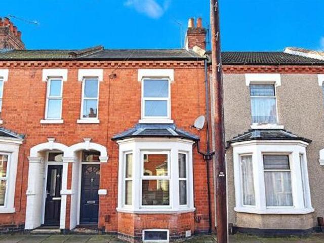 House for sale in Northampton, Northamptonshire