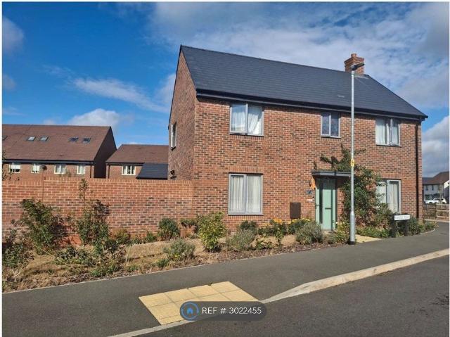 House for rent in Weston Turville