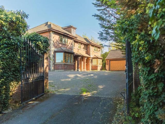 House for rent in Wood Hall, Swindon