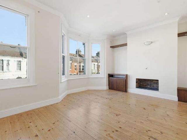 Apartment for rent in Cat Hill, Isle Of Man