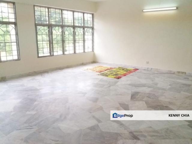 Shop for sale in Petaling, Subang Jaya