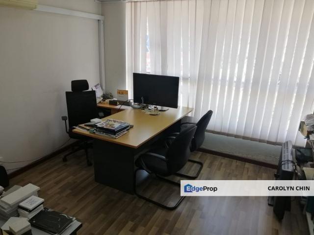Shop for sale in Petaling, Subang Jaya