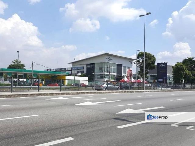 Shop for sale in Petaling, Subang Jaya