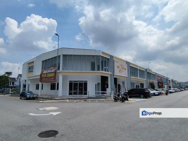 Shop for sale in Petaling, Subang Jaya