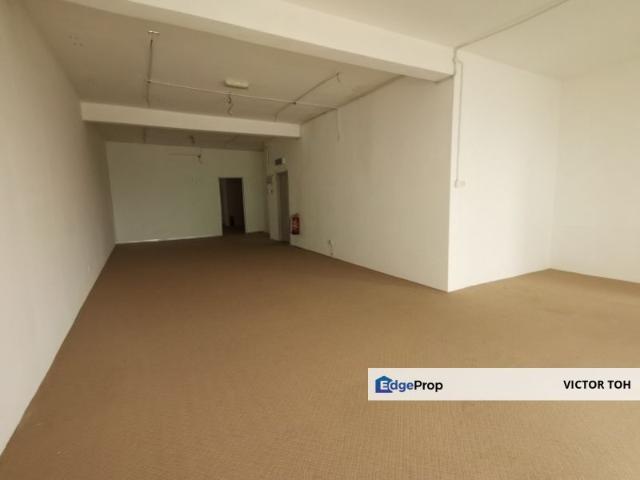 Shop for rent in Kajang, Langat