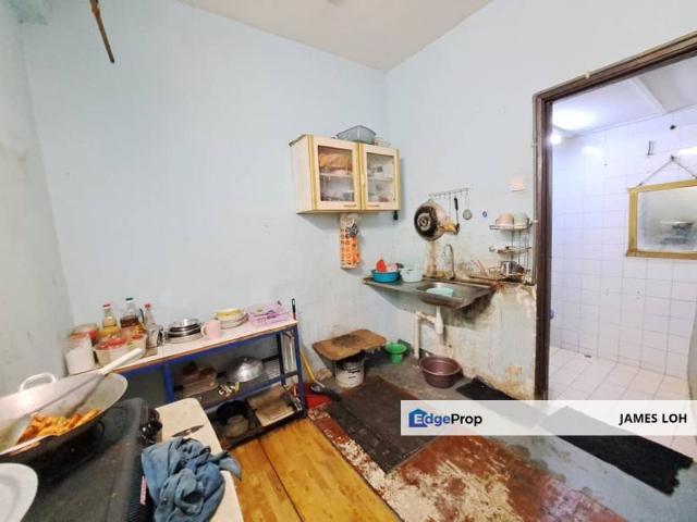 Shop for sale in Petaling, Subang Jaya