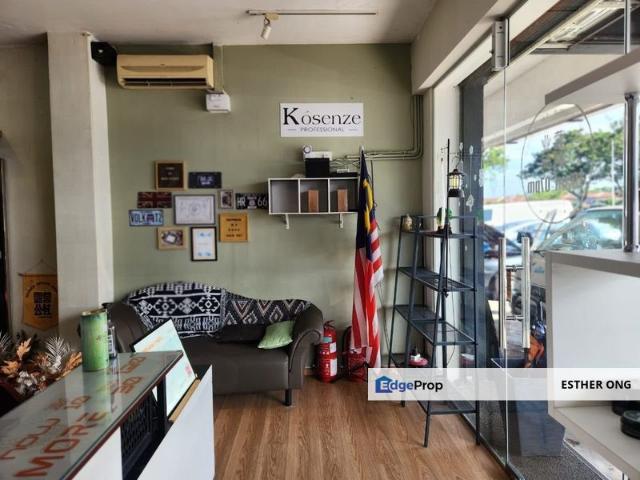 Shop for rent in Petaling, Subang Jaya