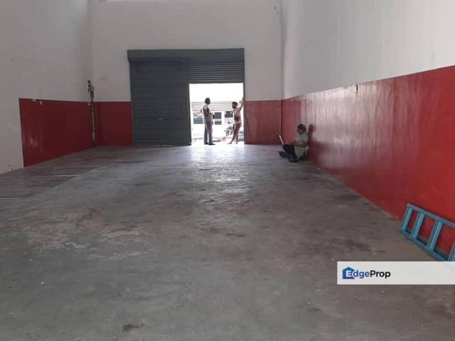 Shop for sale in Petaling, Subang Jaya