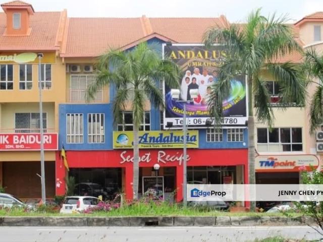 Shop for sale in Sendayan Village, Negeri Sembilan