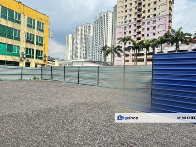Shop for rent in Country Heights Damansara, Kuala Lumpur