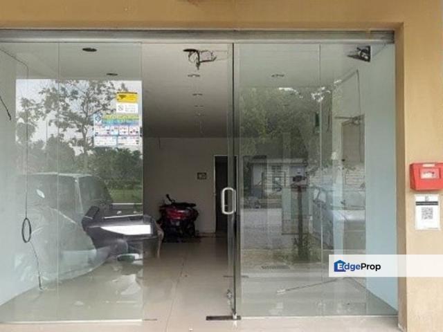 Shop for rent in Sendayan Village, Negeri Sembilan