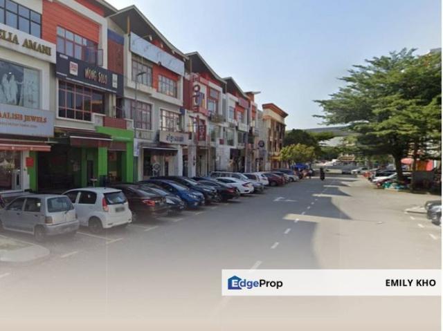 Shop for rent in Petaling, Alam Impian