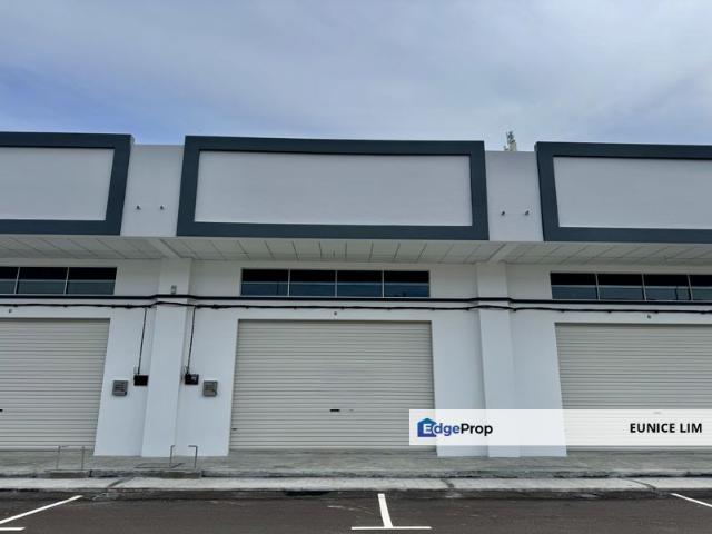 Shop for rent in Muar, Johor