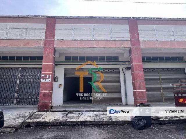 Shop for rent in Sabak Awor, Muar