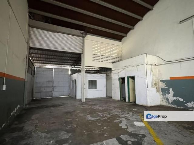 Warehouse for rent in Sungai Buloh, Shah Alam