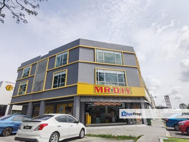 Shop for rent in Seksyen 13, Bandar Puncak Alam