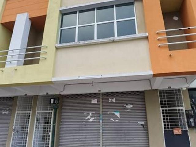 Shop for sale in Pusat Perdagangan Alam Jaya, Bandar Puncak Alam