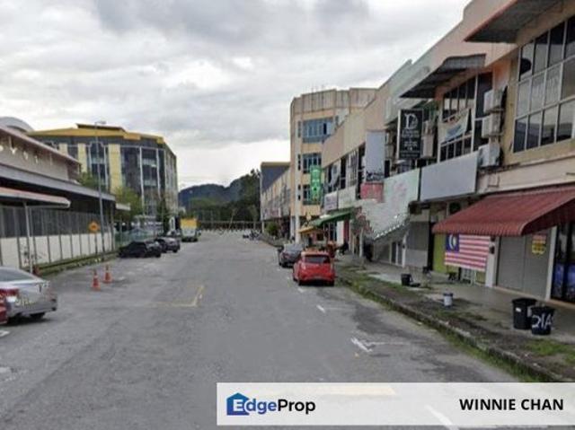 Shop for sale in Perak