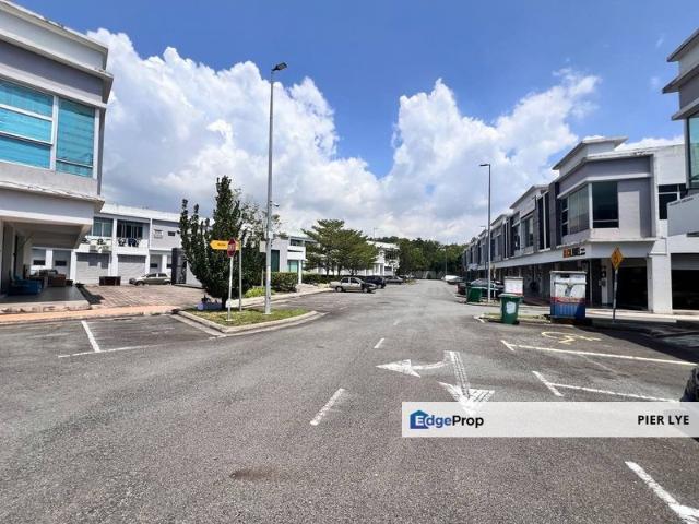 Shop for sale in Bukit Ledang, Johor