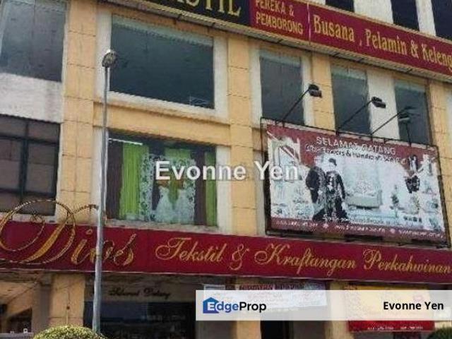 Shop for sale in Petaling, Subang Jaya