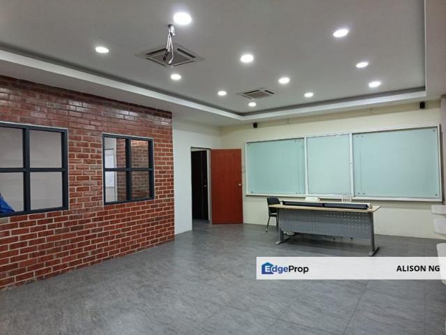 Shop for rent in Petaling, Subang Jaya