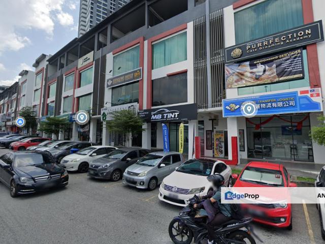 Shop for rent in Petaling, Subang Jaya
