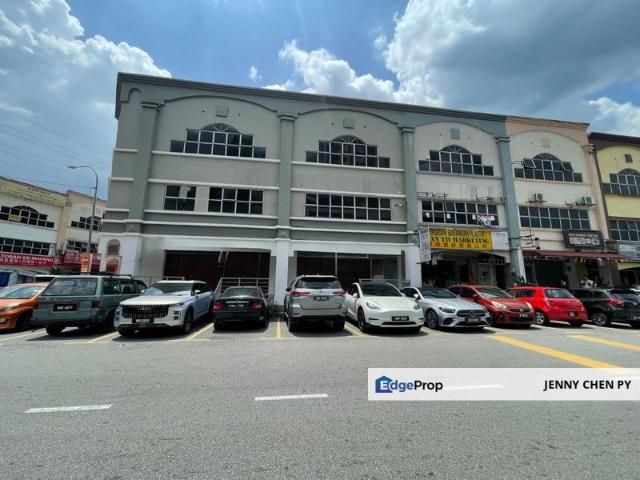 Shop for rent in Petaling, Subang Jaya