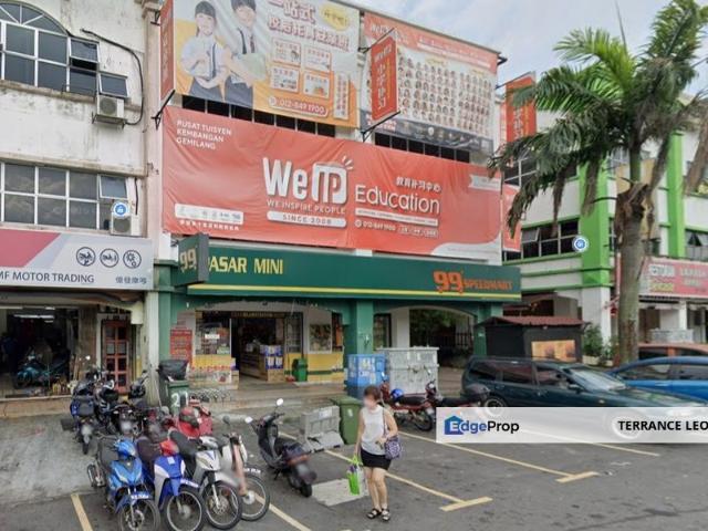 Shop for rent in Petaling, Subang Jaya