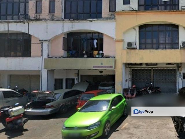 Shop for sale in Petaling, Damansara Damai
