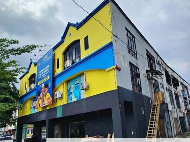 Shop for rent in Petaling, Damansara Damai