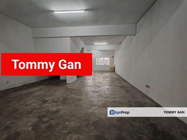 Shop for rent in Wellesley, Penang