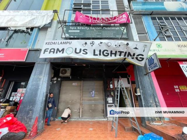 Shop for sale in Sendayan Village, Negeri Sembilan
