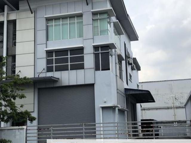 Warehouse for rent in Petaling Jaya, Petaling