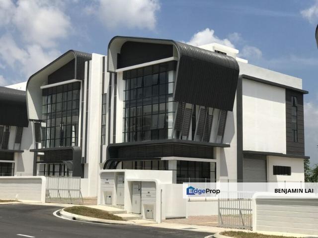 Warehouse for rent in Petaling, Damansara Damai