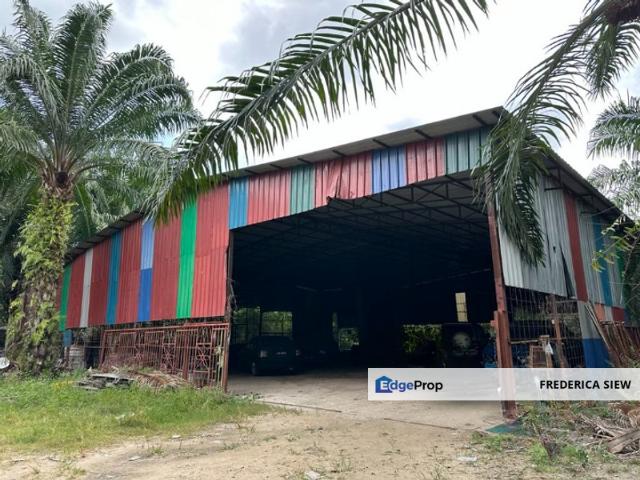 Shop for rent in Perak, Pusing