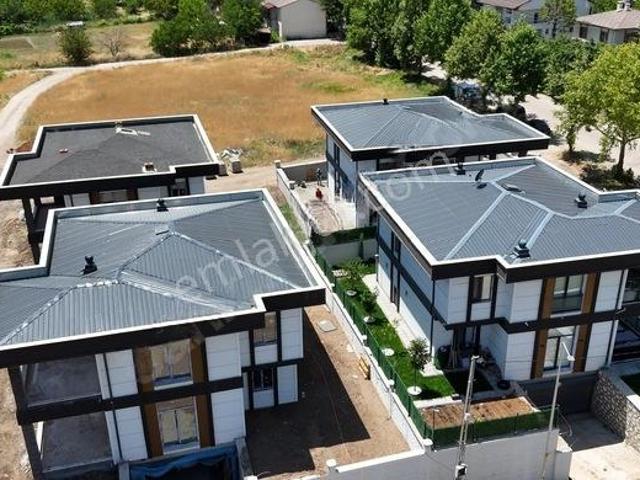 Elazığ Merkez, Elaziğ içerisinde satılık Villa