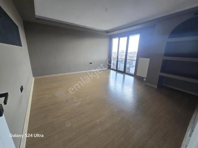 Uğur Mumcu Mahallesi, Sultangazi içerisinde kiralık mülk