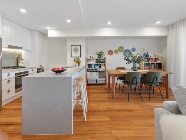 Apartment for sale in Newcastle, Newcastle-Maitland