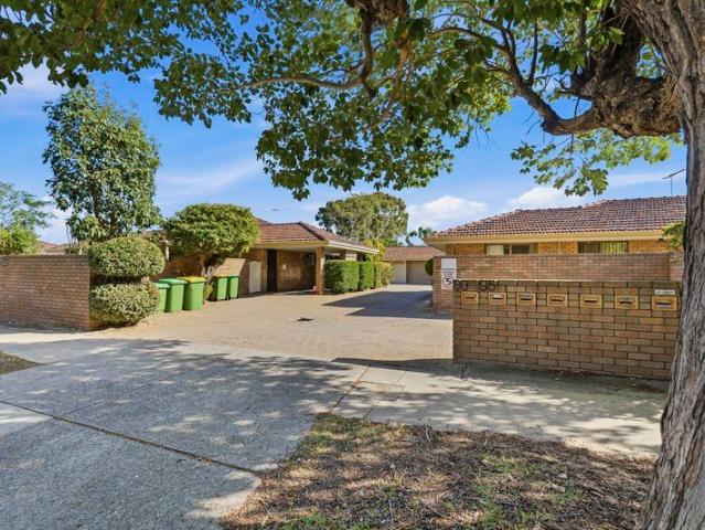 Villa for sale in Bicton, Western Australia