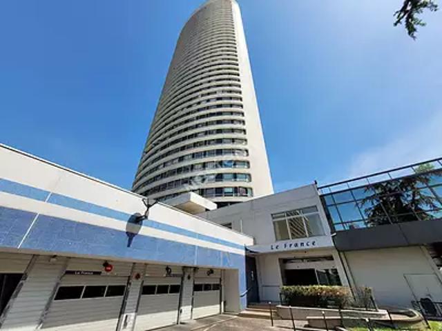 Garage vente à Nanterre, Puteaux