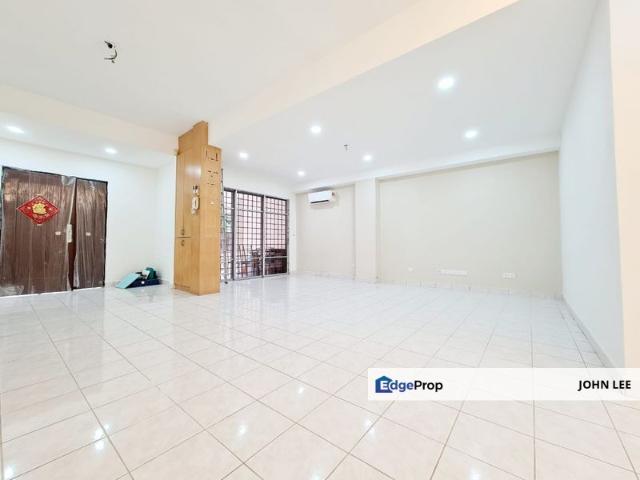 House for sale in Petaling, Subang Jaya
