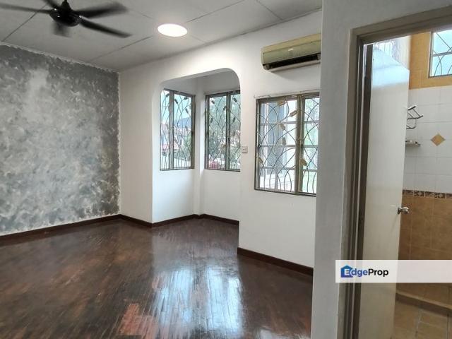 House for sale in Petaling, Subang Jaya