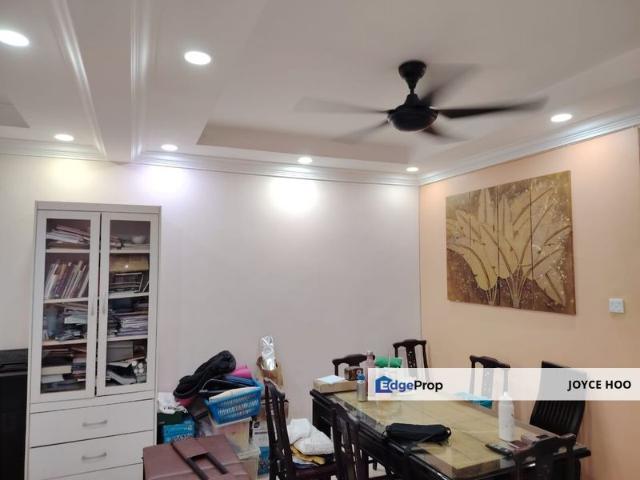 House for sale in Petaling, Subang Jaya