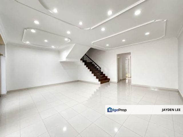 House for sale in Petaling, Subang Jaya