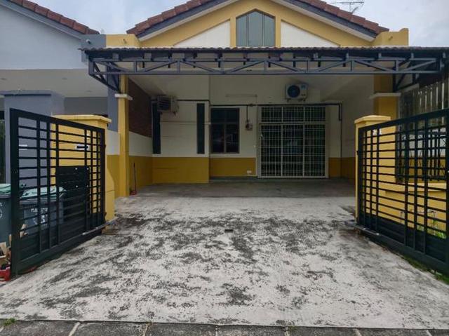 Terraced House for rent in Ulu Tiram, Johor