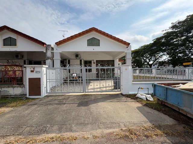 Terraced House for sale in Ulu Tiram, Johor