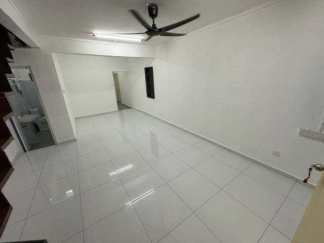Terraced House for rent in Ulu Tiram, Johor