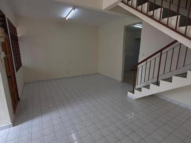 Terraced House for rent in Ulu Tiram, Johor