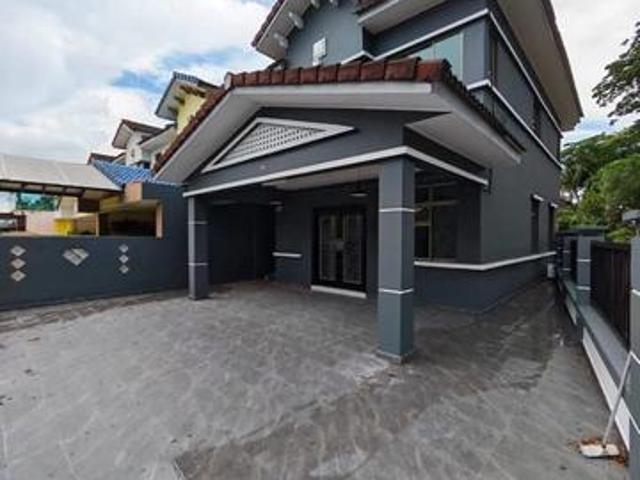 Terraced House for sale in Ulu Tiram, Johor