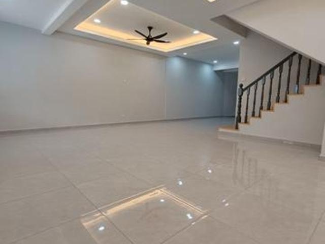Terraced House for sale in Ulu Tiram, Johor